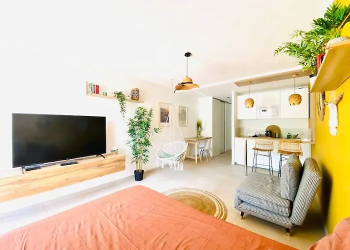 Appartamento Boho Clim Parking Terrasse *