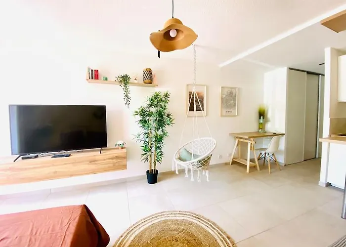 Boho Clim Parking Terrasse Appartamento Nîmes